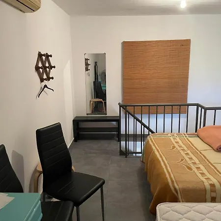 Feriehus 1-bedroom Cosy Loft In *